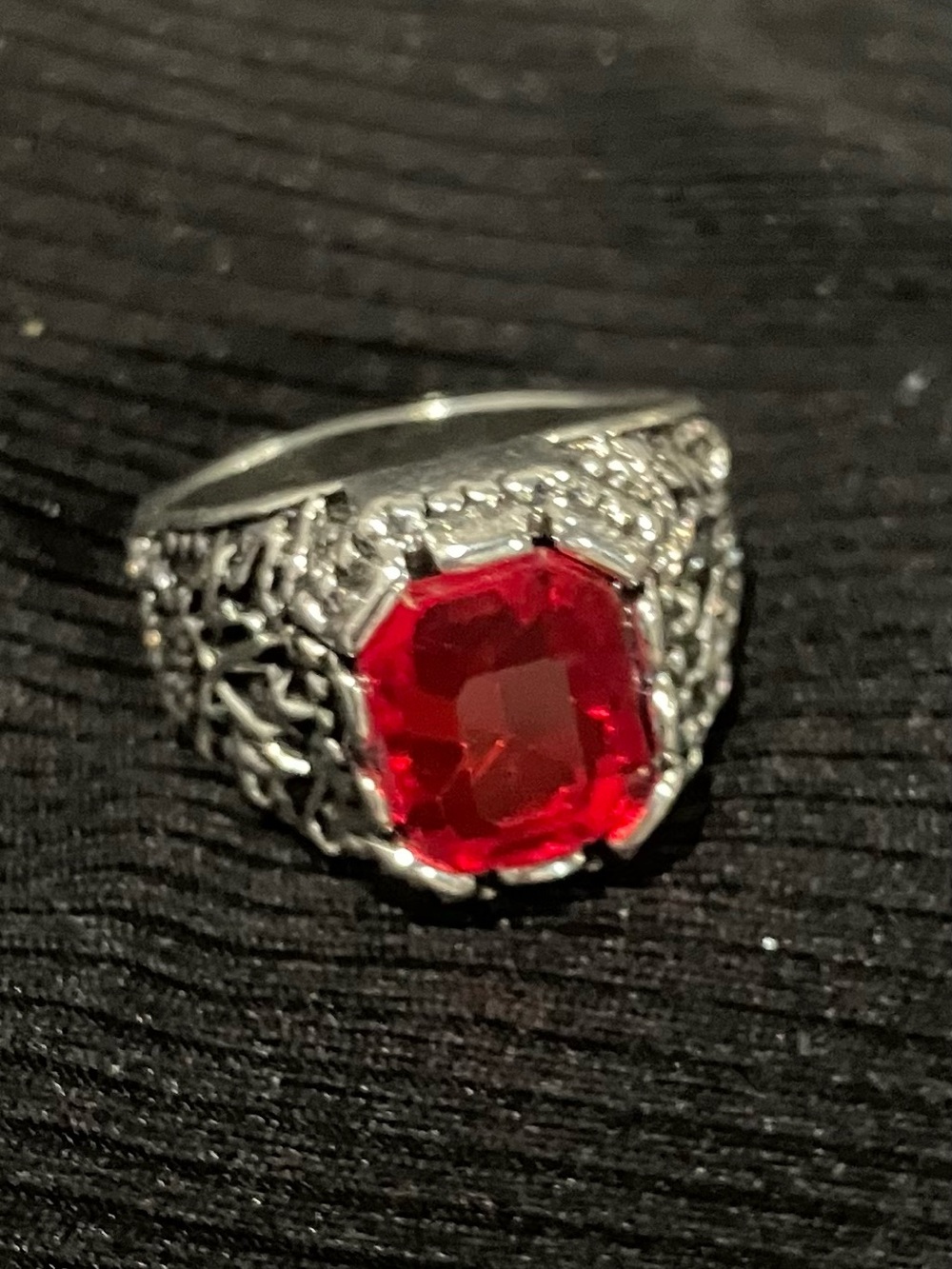 Silver Filigree Ring with Red Gemstone